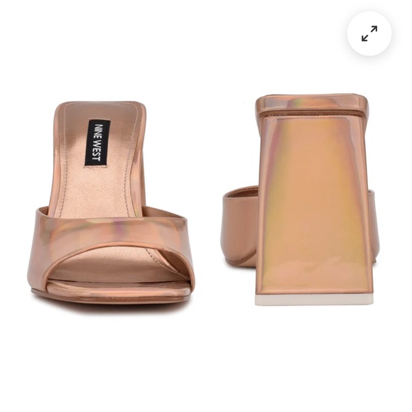 New women’s Sz 8M gold  irisdescent glam high heels on the go slide sandals - Picture 5 of 14